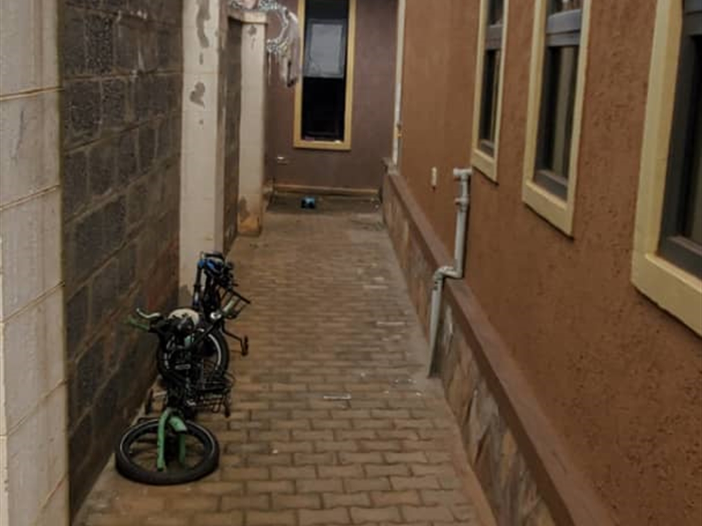 4 bedroom Bungalow for sale in Komamboga Kampala Uganda