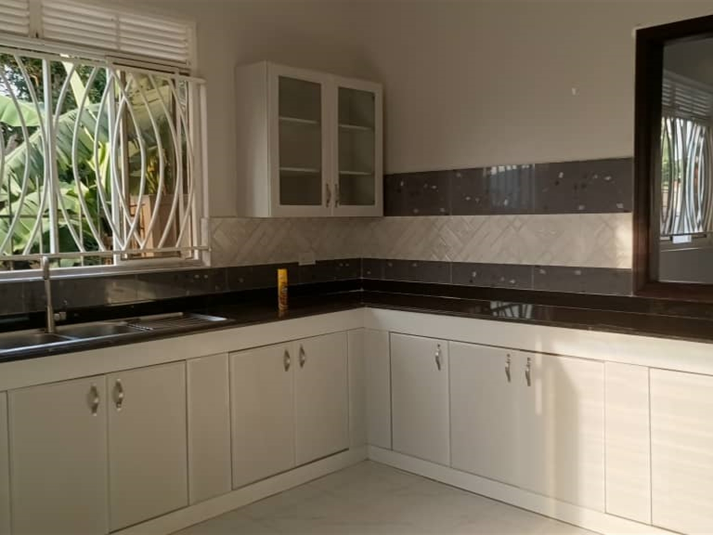 4 bedroom Bungalow for sale in Kitende Wakiso Uganda