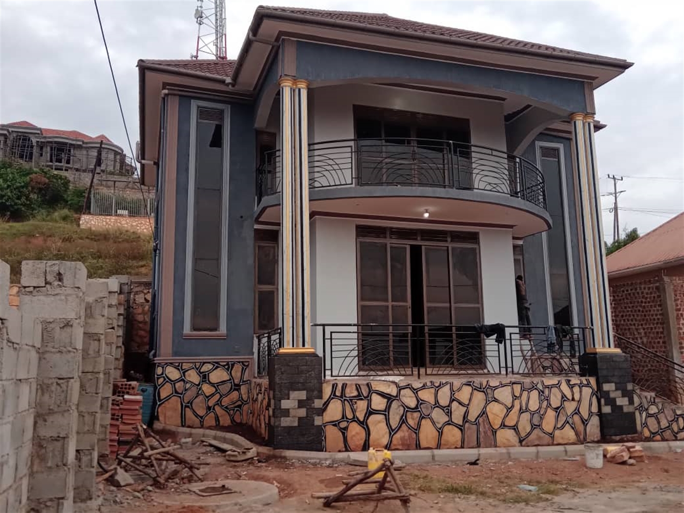4 bedroom Storeyed house for sale in Buloba Wakiso Uganda