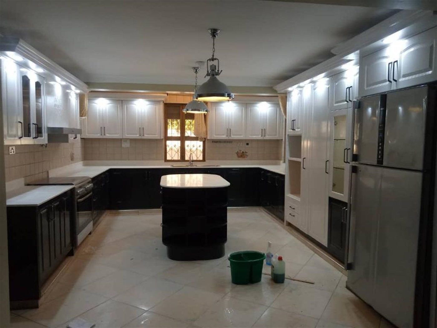 7 bedroom Storeyed house for sale in Entebbe Wakiso Uganda
