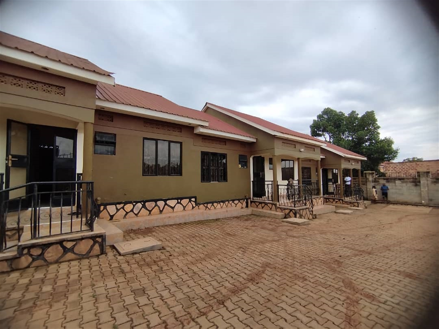 Guest house for sale in Bweyogerere Wakiso Uganda