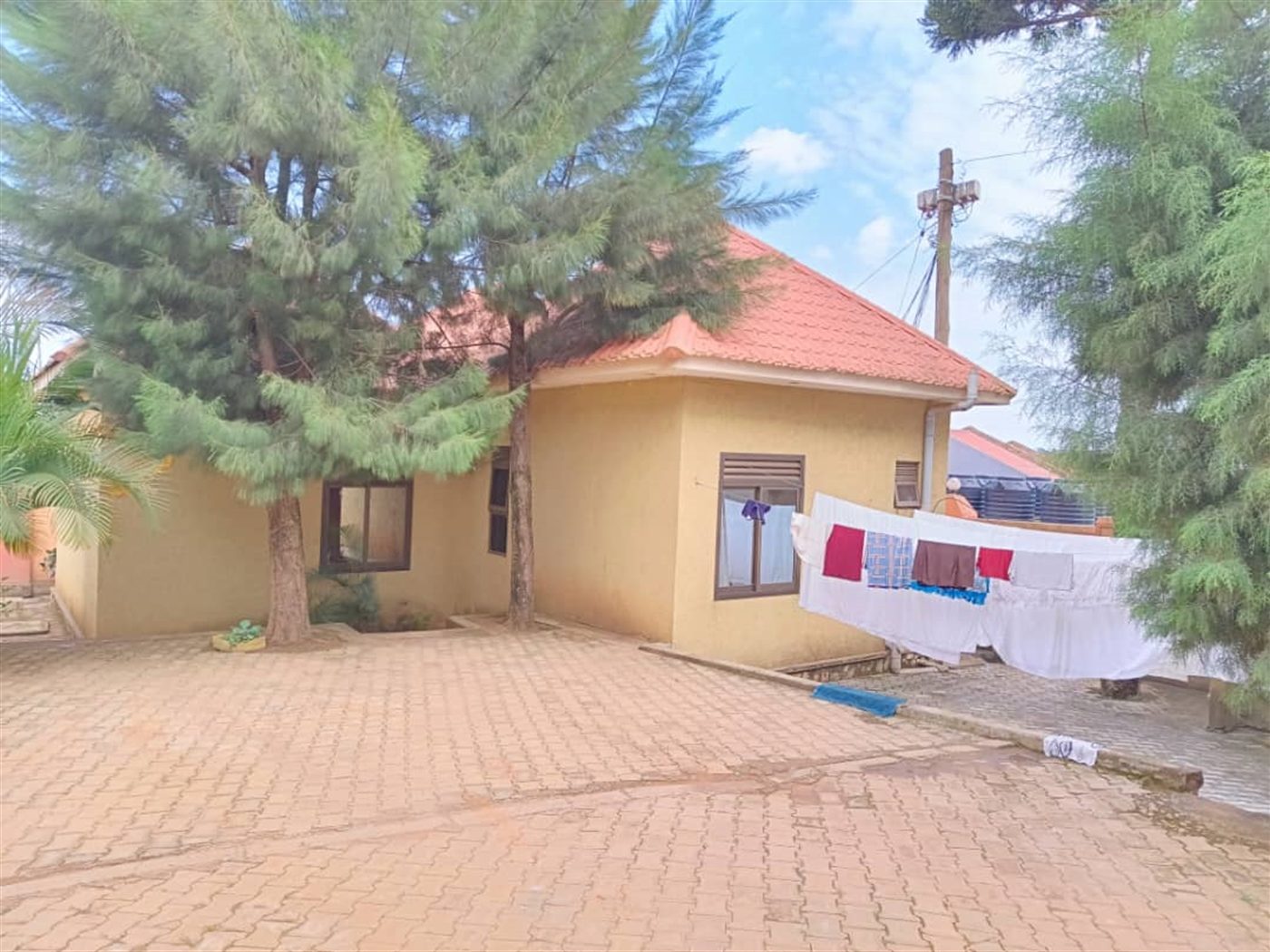 Hotel for sale in Seeta Wakiso Uganda