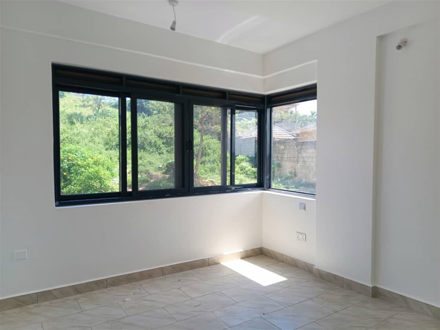 2 bedroom Apartment for sale in Mutungo Kampala Uganda