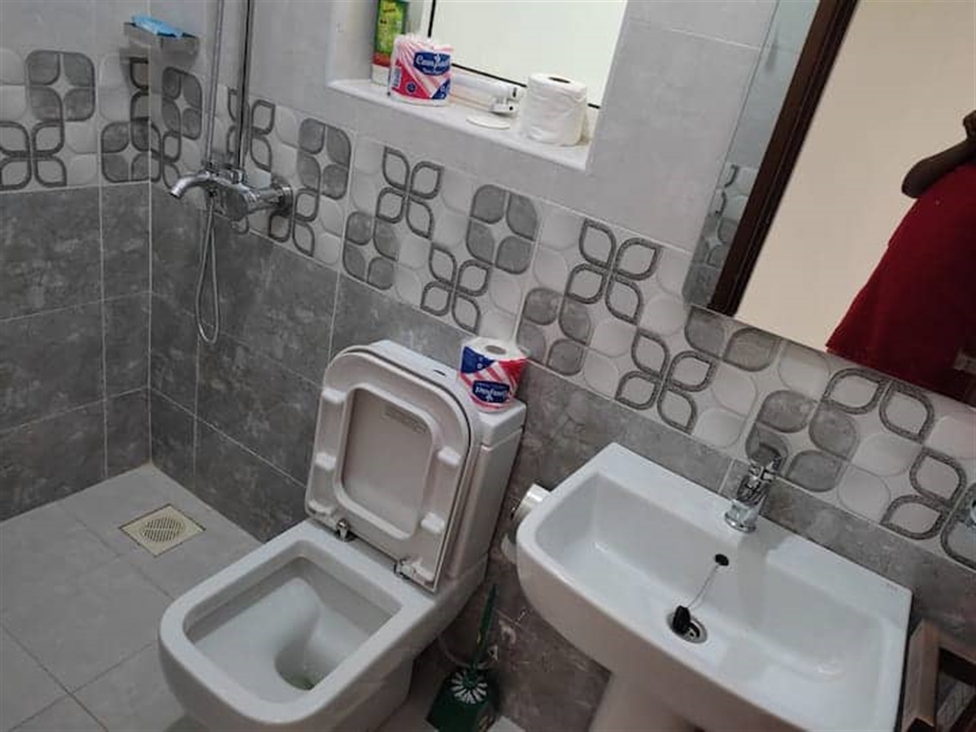 3 bedroom Apartment for rent in Muyenga Kampala Uganda