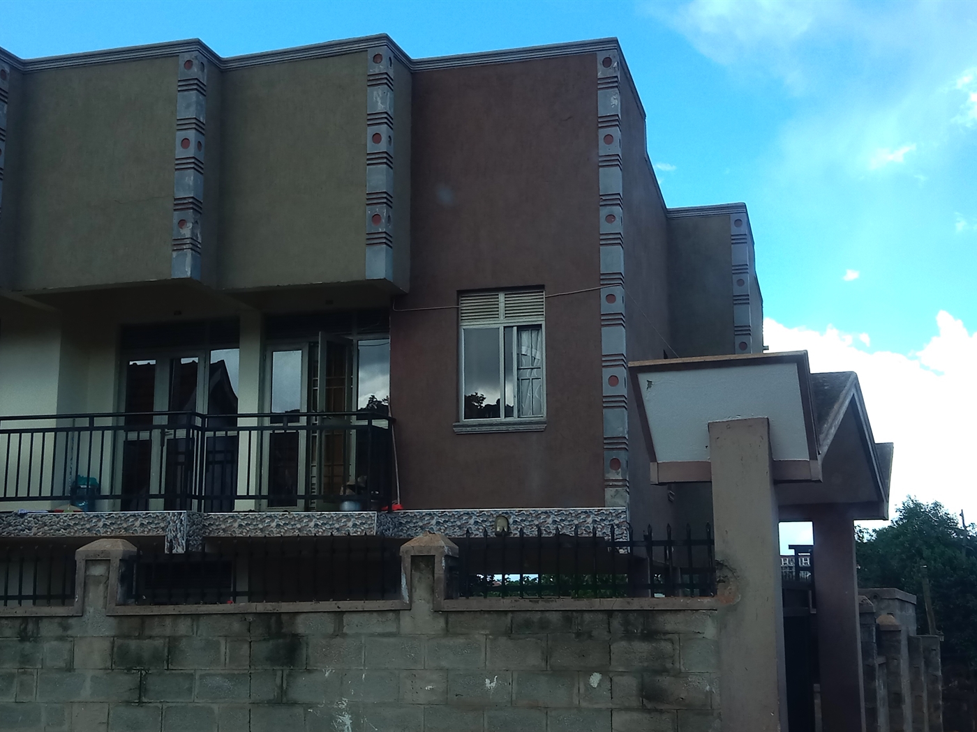 2 bedroom Apartment for sale in Seguku Wakiso Uganda