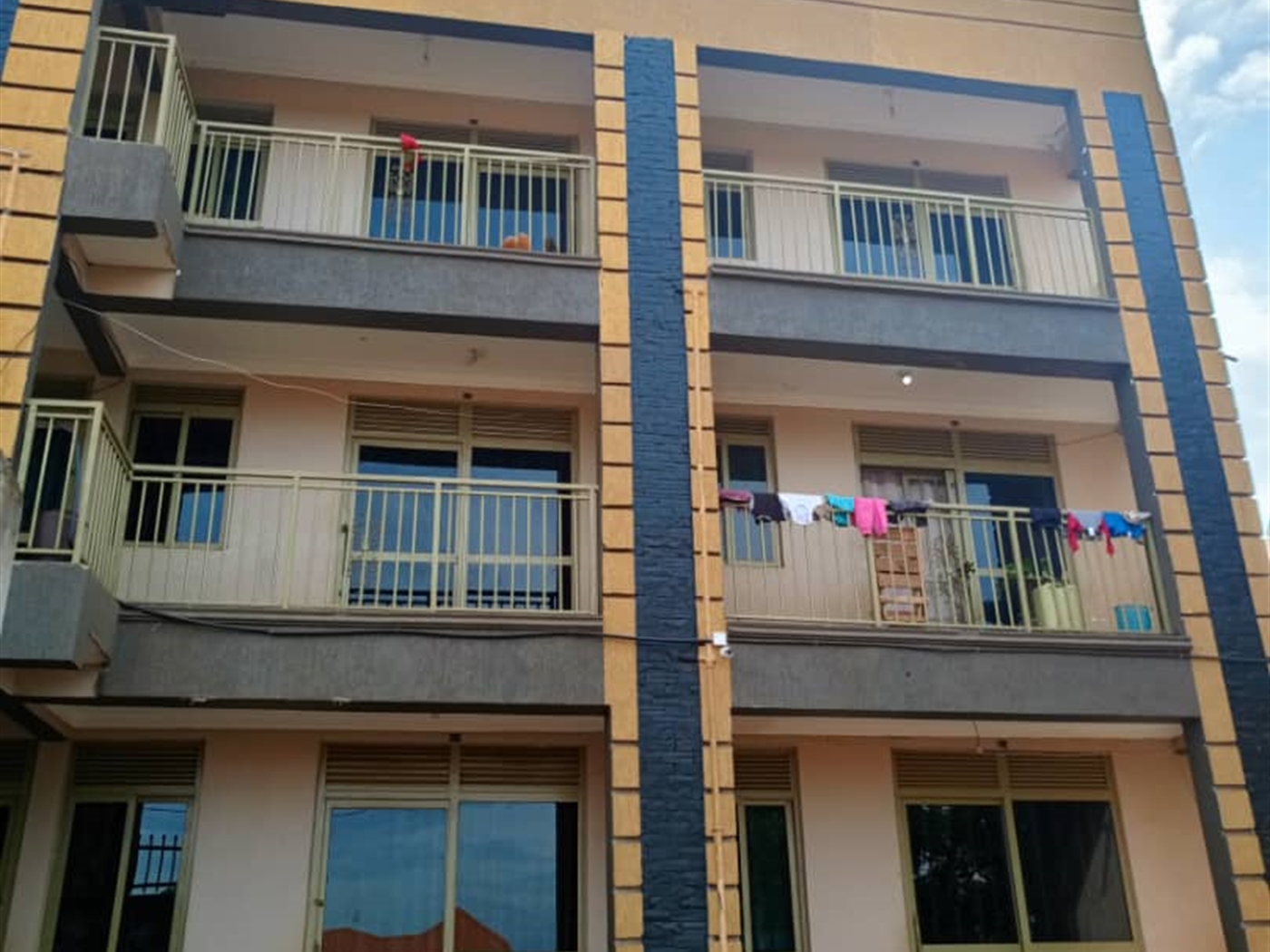1 bedroom Apartment block for sale in Seguku Wakis...