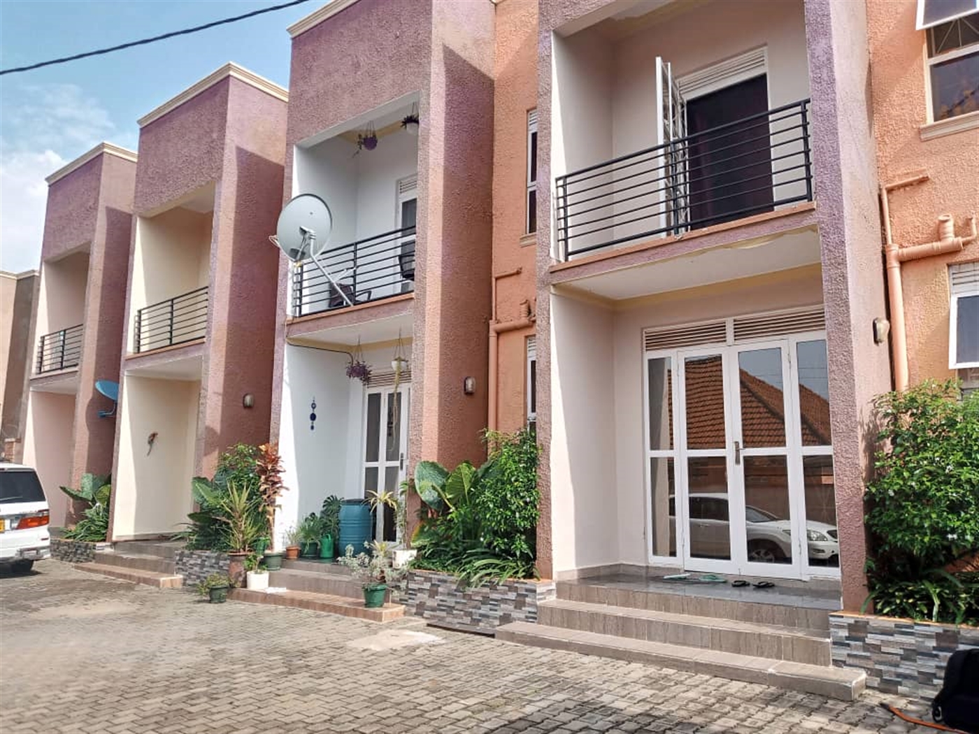 2 bedroom Apartment block for sale in Bukasa Kampa...