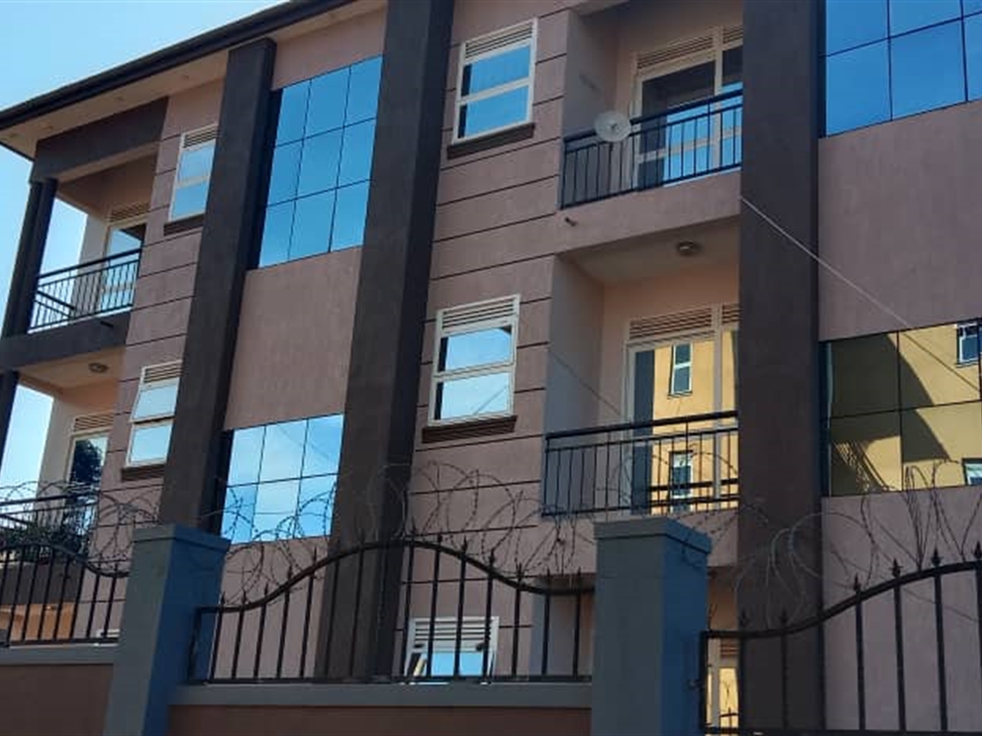 2 bedroom Apartment for sale in Najjera Wakiso Uga...
