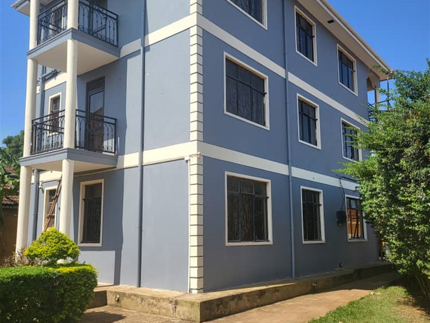 1 bedroom Apartment block for sale in Bbunga Kampala Uganda