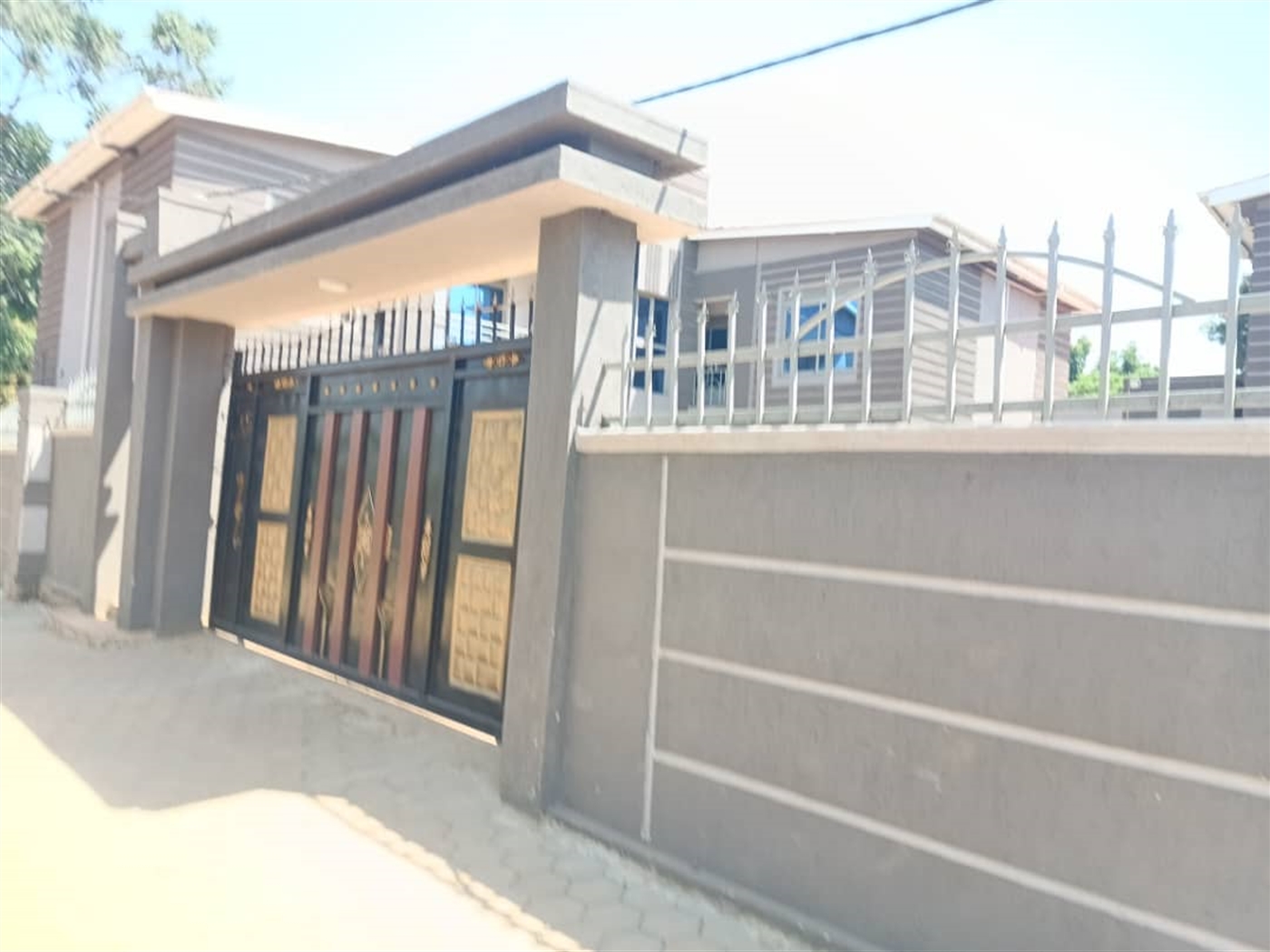 2 bedroom Apartment for sale in Seeta Wakiso Uganda