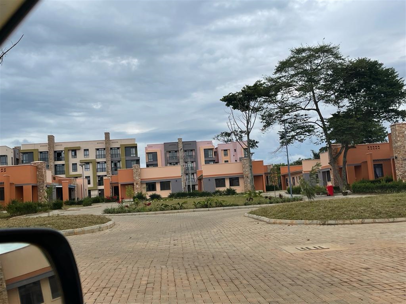 2 bedroom Apartment block for sale in Garuga Wakis...