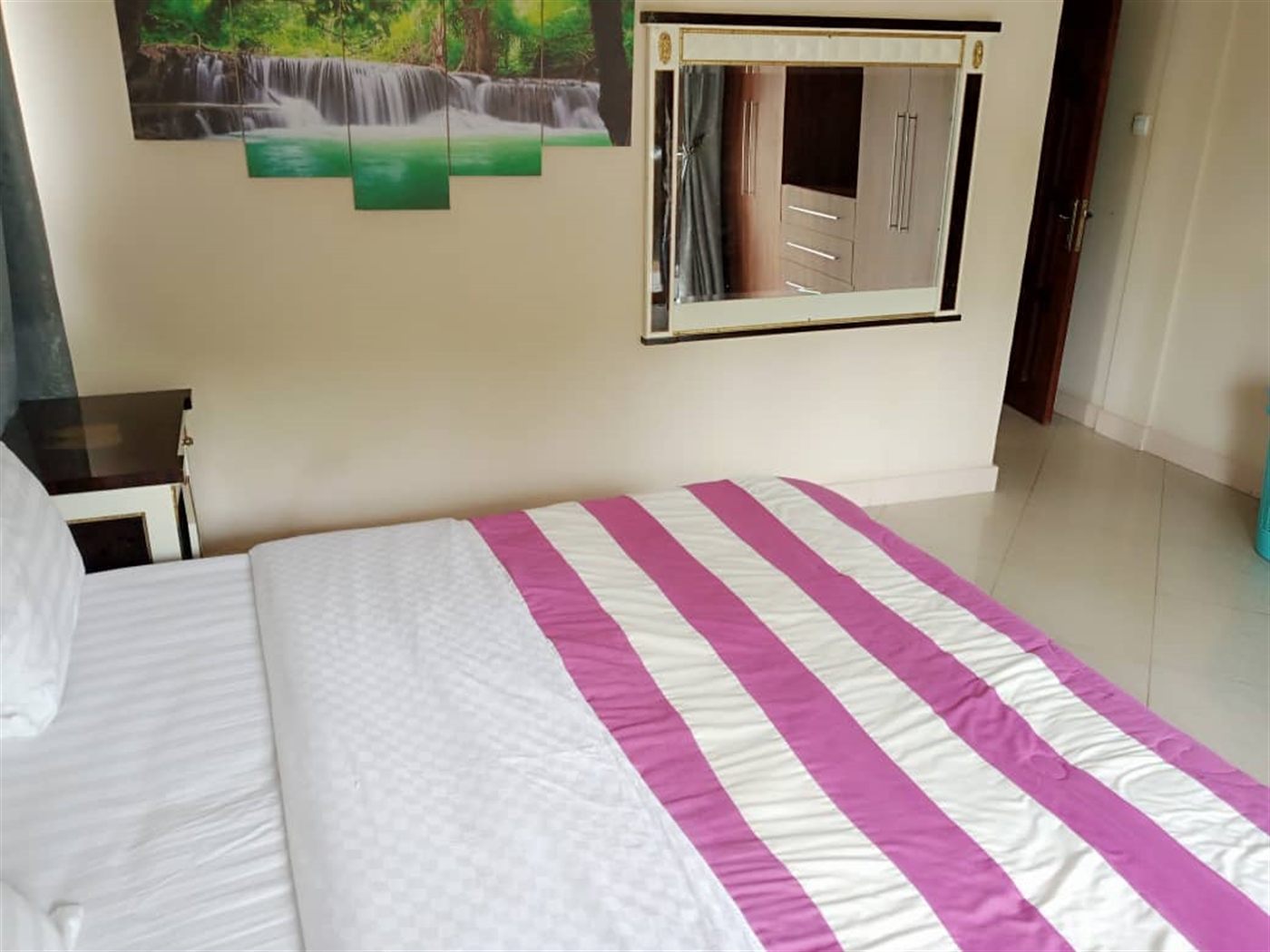 3 bedroom Apartment for sale in Munyonyo Kampala Uganda,