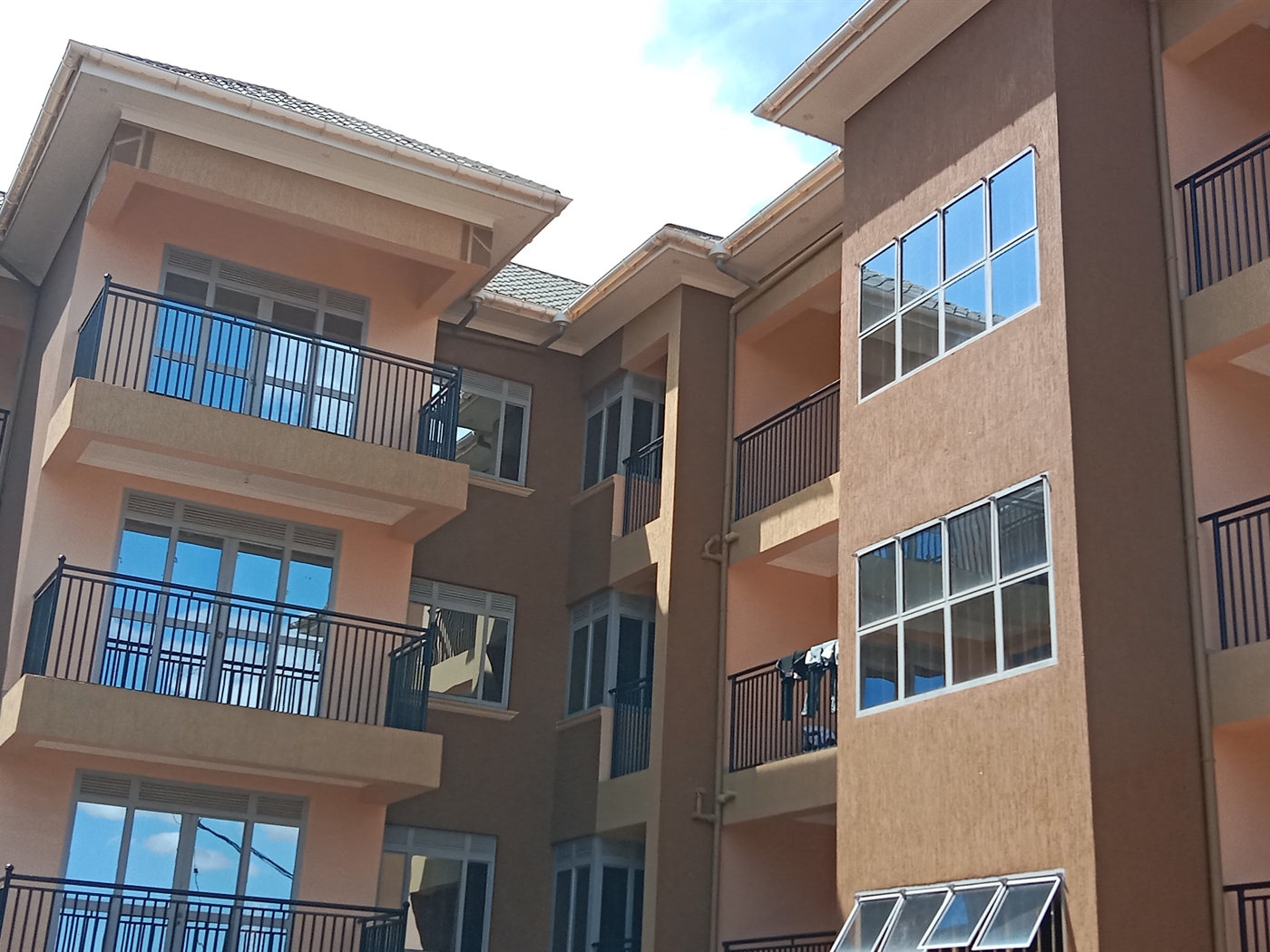 3 bedroom Apartment for rent in Nansana Wakiso Uganda