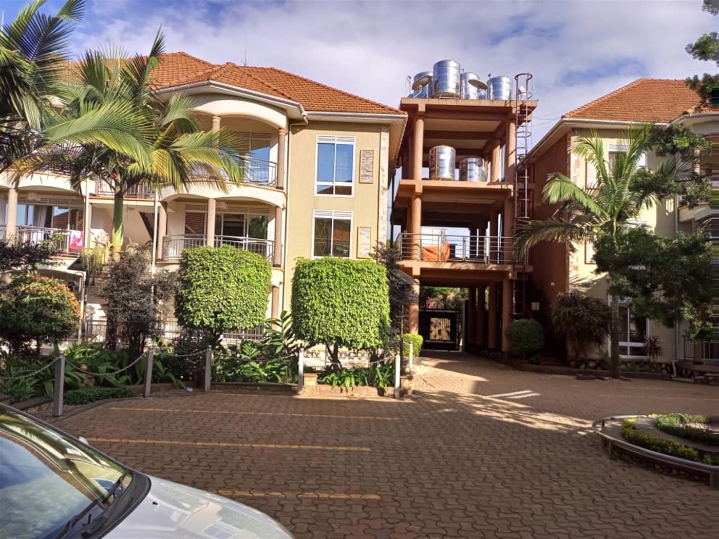 2 bedroom Apartment block for sale in Bunamwaaya W...