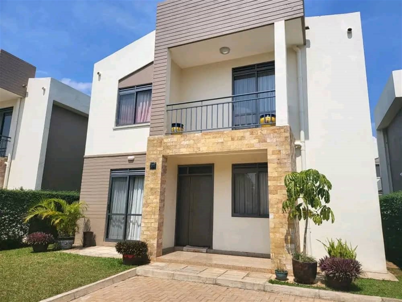 4 bedroom Villa for sale in Butabika Kampala Uganda