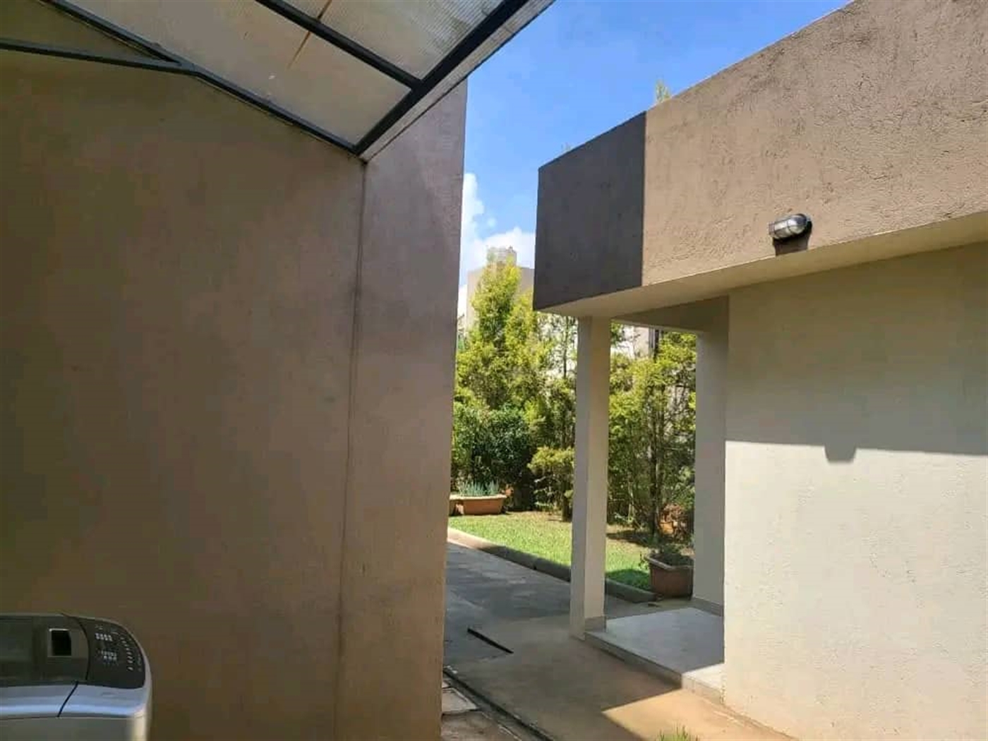 4 bedroom Villa for sale in Butabika Kampala Uganda