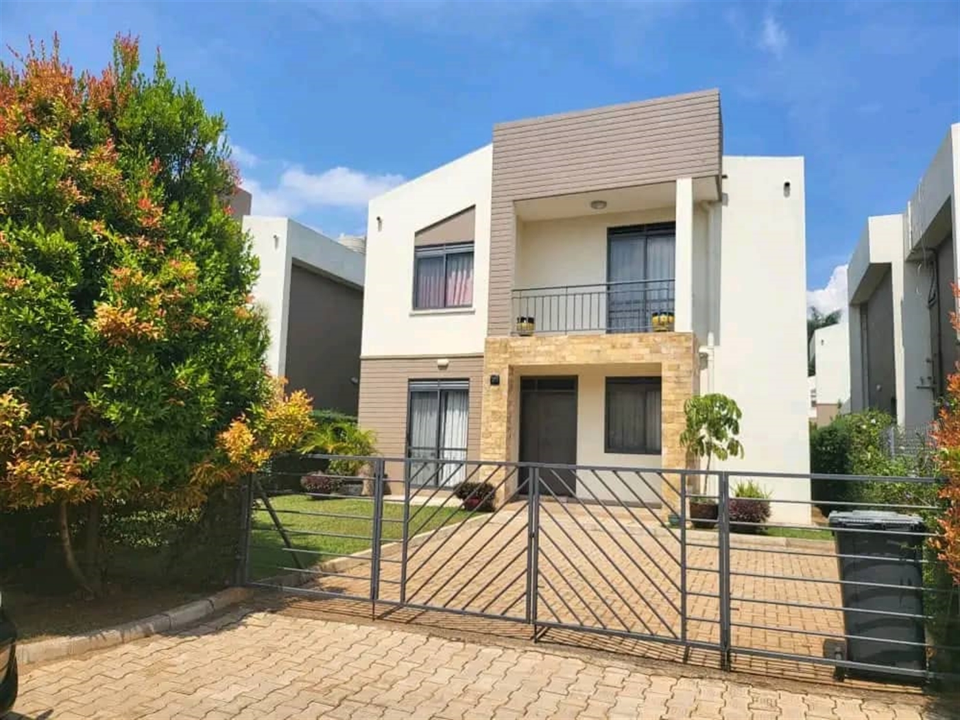4 bedroom Villa for sale in Butabika Kampala Uganda