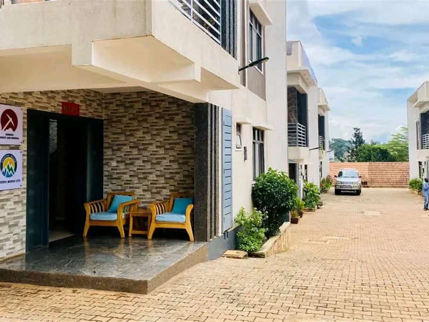 4 bedroom Villa for sale in Naguru Kampala Uganda