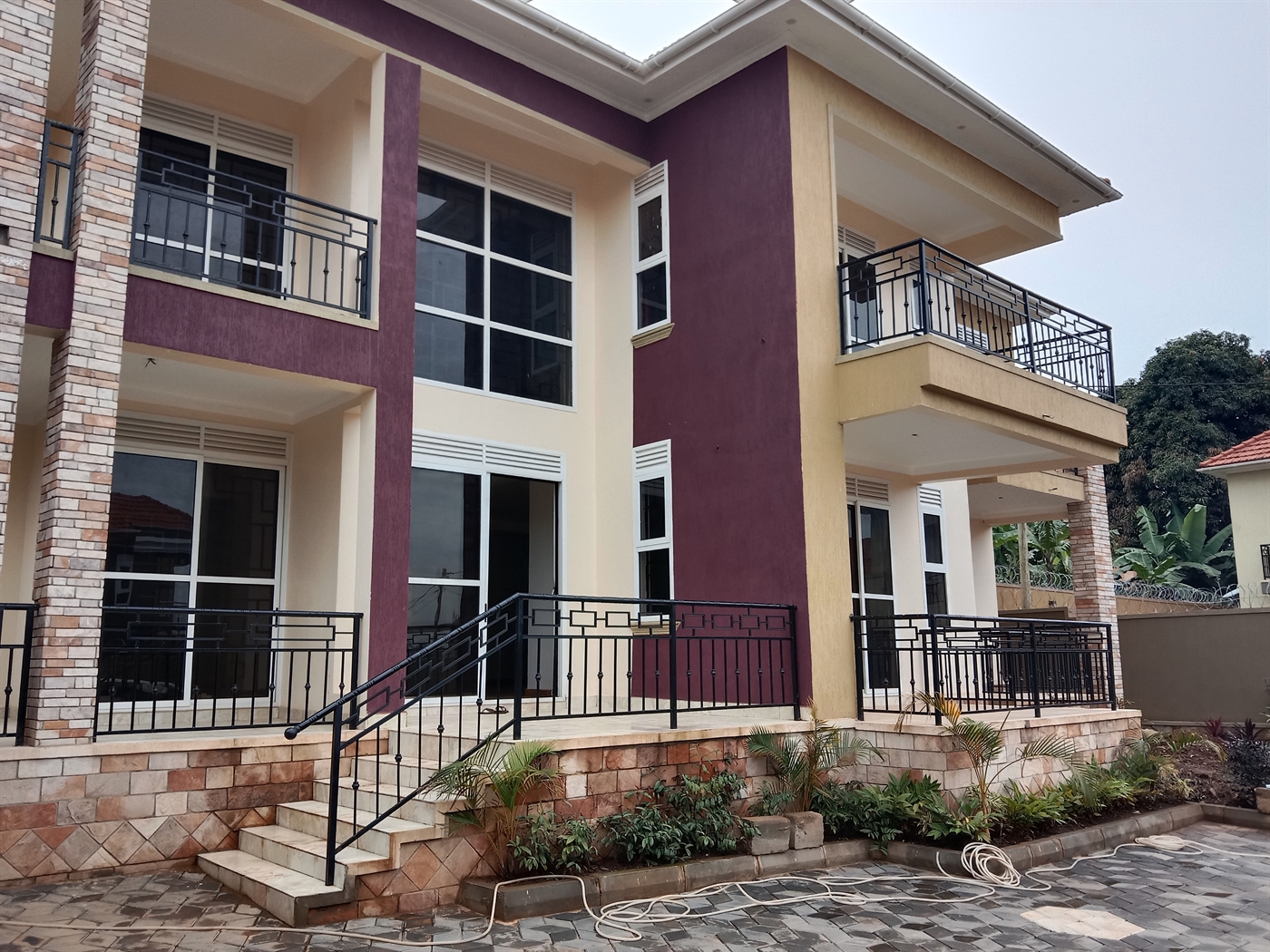 6 bedroom Mansion for sale in Kira Wakiso Uganda