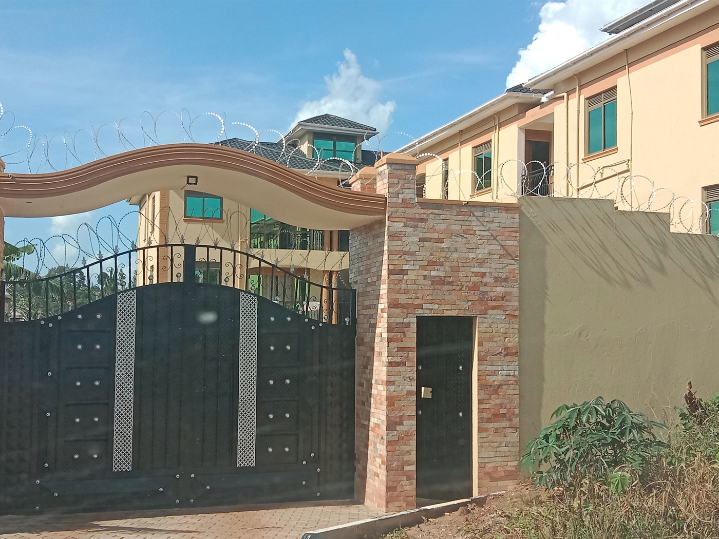  3 bedroom Apartment for rent in Nansana Wakiso Uganda