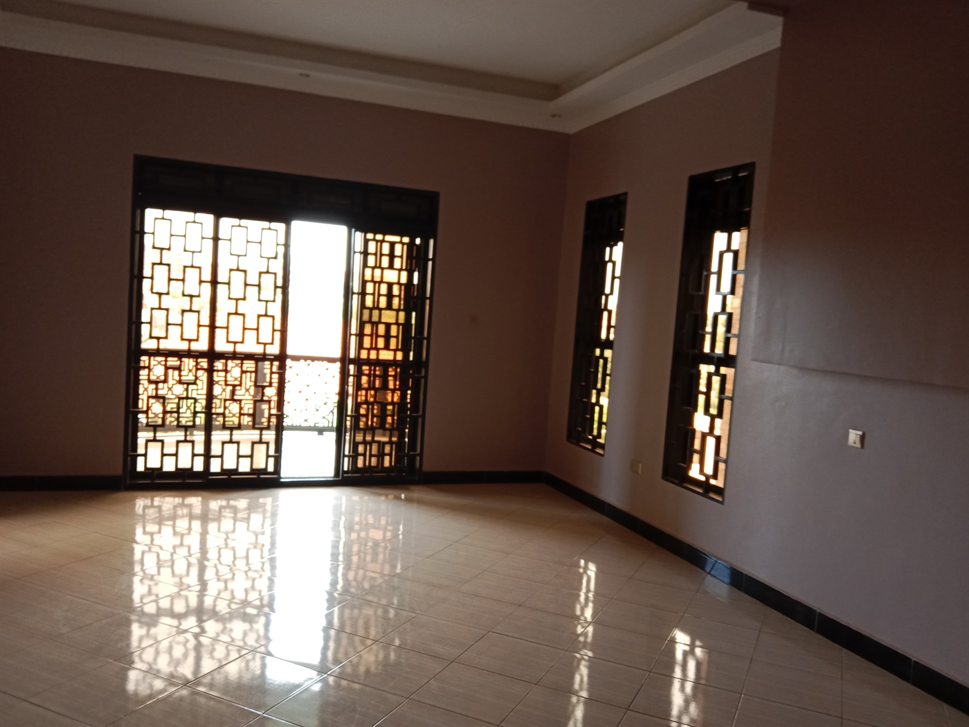 6 bedroom Mansion for sale in Kira Wakiso Uganda