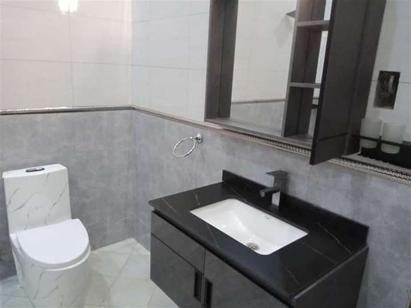 5 bedroom Town House for sale in Kyanja Kampala Uganda