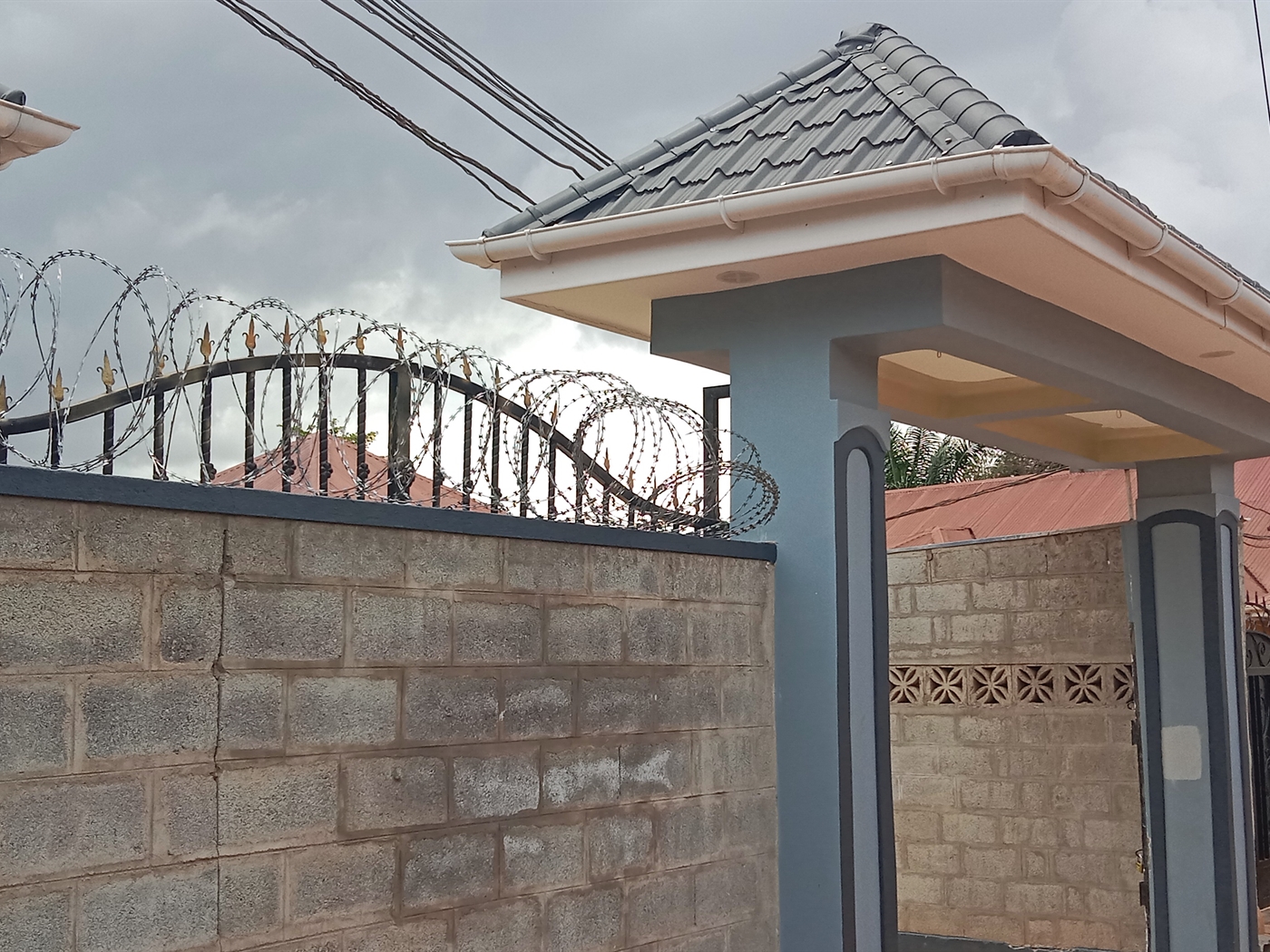 2 bedroom Semi detached for sale in Kyanja Kampala Uganda