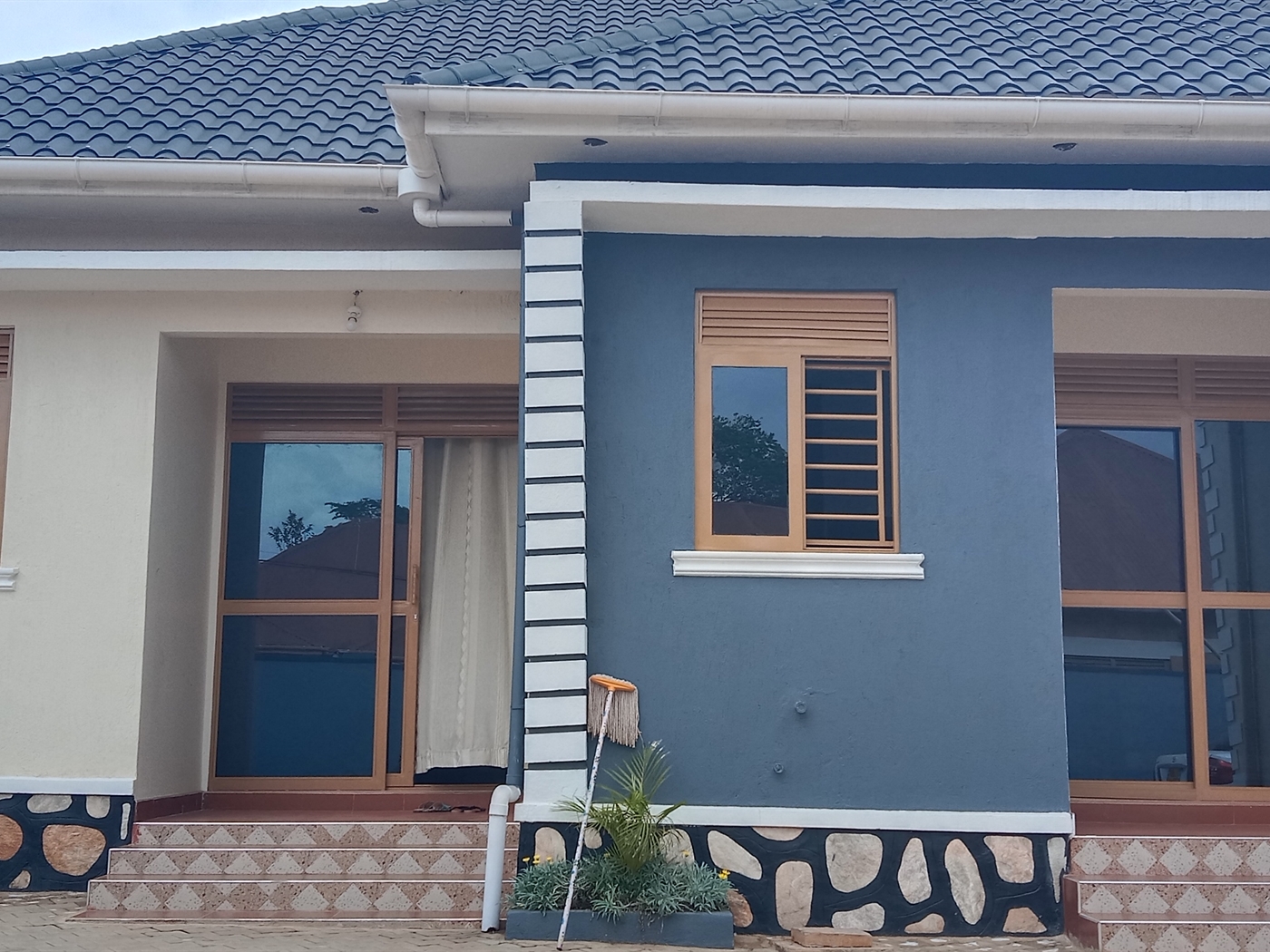 2 bedroom Semi detached for sale in Kyanja Kampala Uganda
