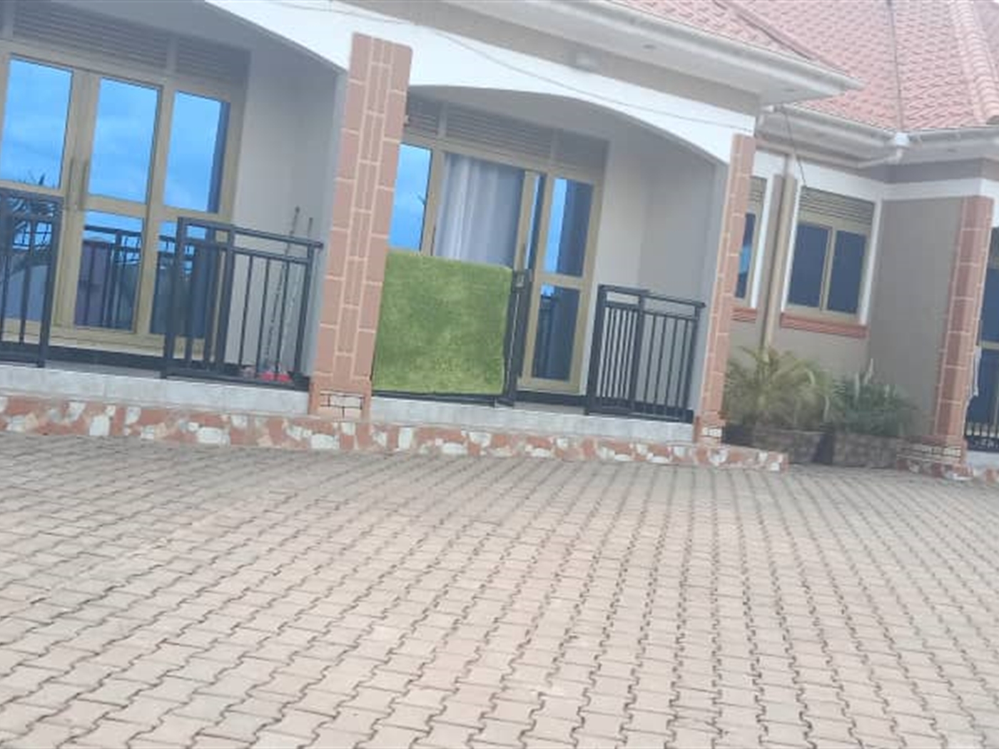 3 bedroom Semi detached for sale in Mbalwa Wakiso Uganda