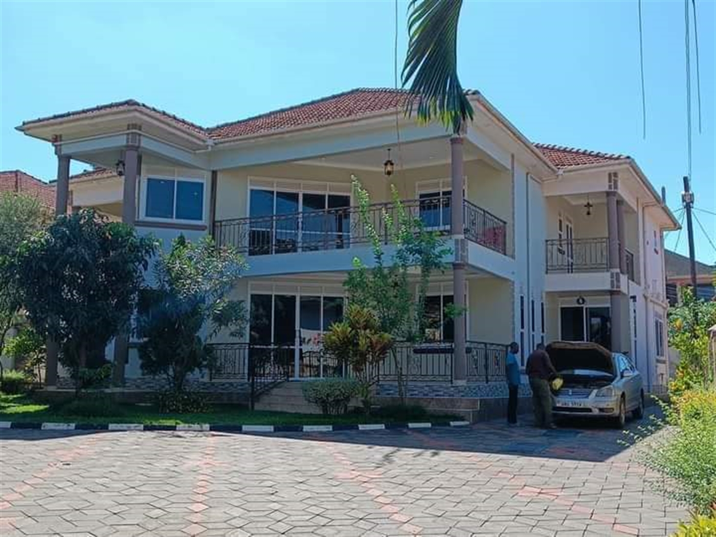 5 bedroom Mansion for sale in Munyonyo Kampala Uganda