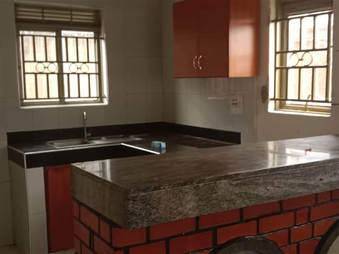 3 bedroom Apartment for rent in Katale Wakiso Uganda