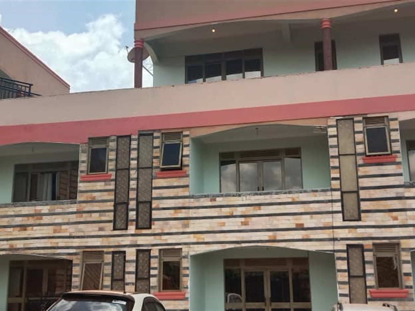 3 bedroom Apartment for rent in Katale Wakiso Ugan...