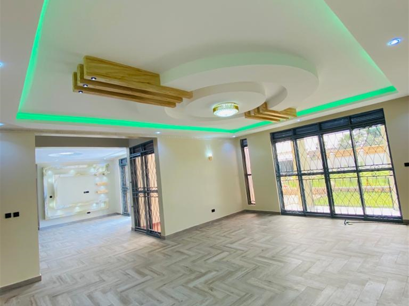 7 bedroom Storeyed house for sale in Bwebajja Wakiso Uganda