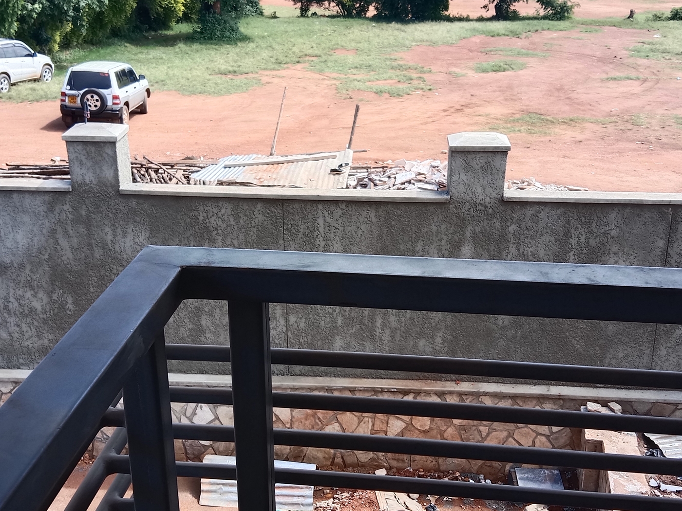 6 bedroom Storeyed house for sale in Munyonyo Kampala Uganda