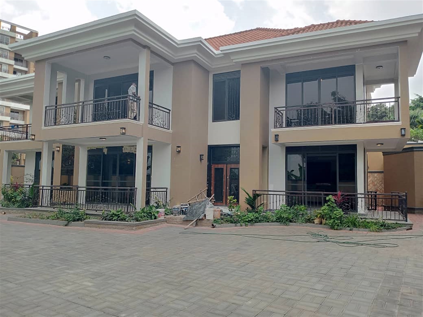 6 bedroom Storeyed house for sale in Muyenga Kampa...