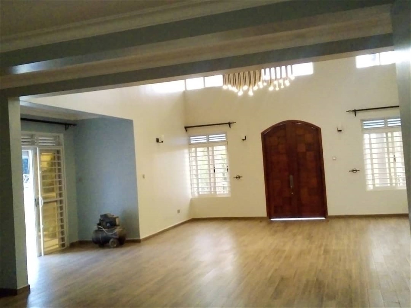 5 bedroom Storeyed house for sale in Muyenga Kampala Uganda