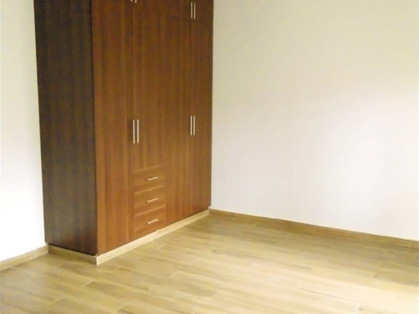 5 bedroom Storeyed house for sale in Muyenga Kampala Uganda