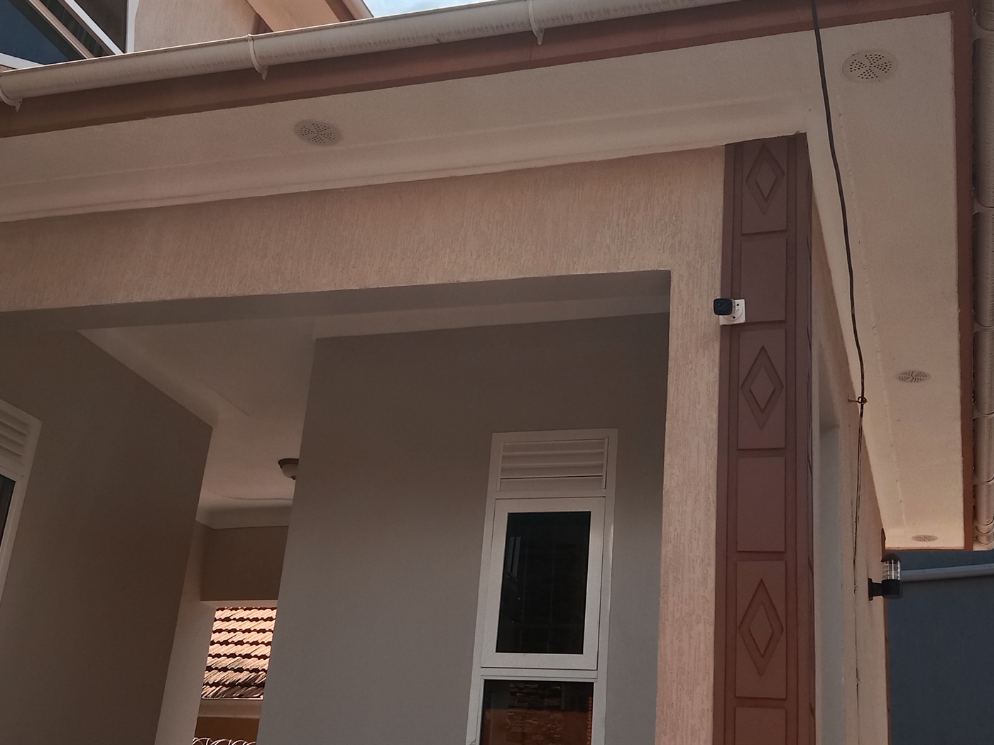  5 bedroom Storeyed house for sale in Akright Wakiso Uganda