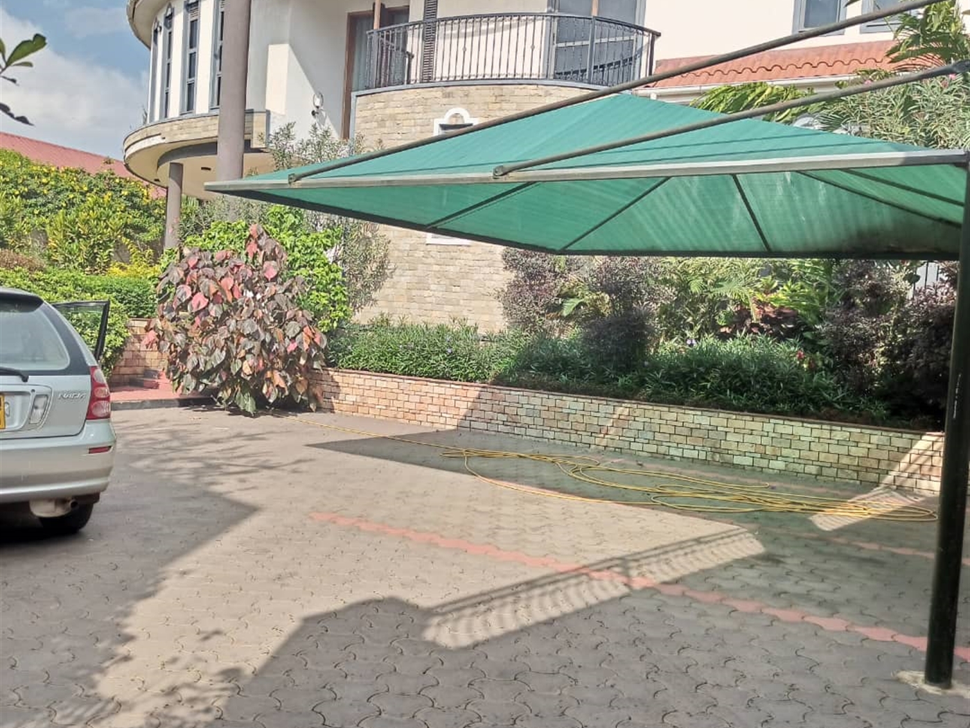 6 bedroom Storeyed house for sale in Bunamwaaya Wakiso Uganda