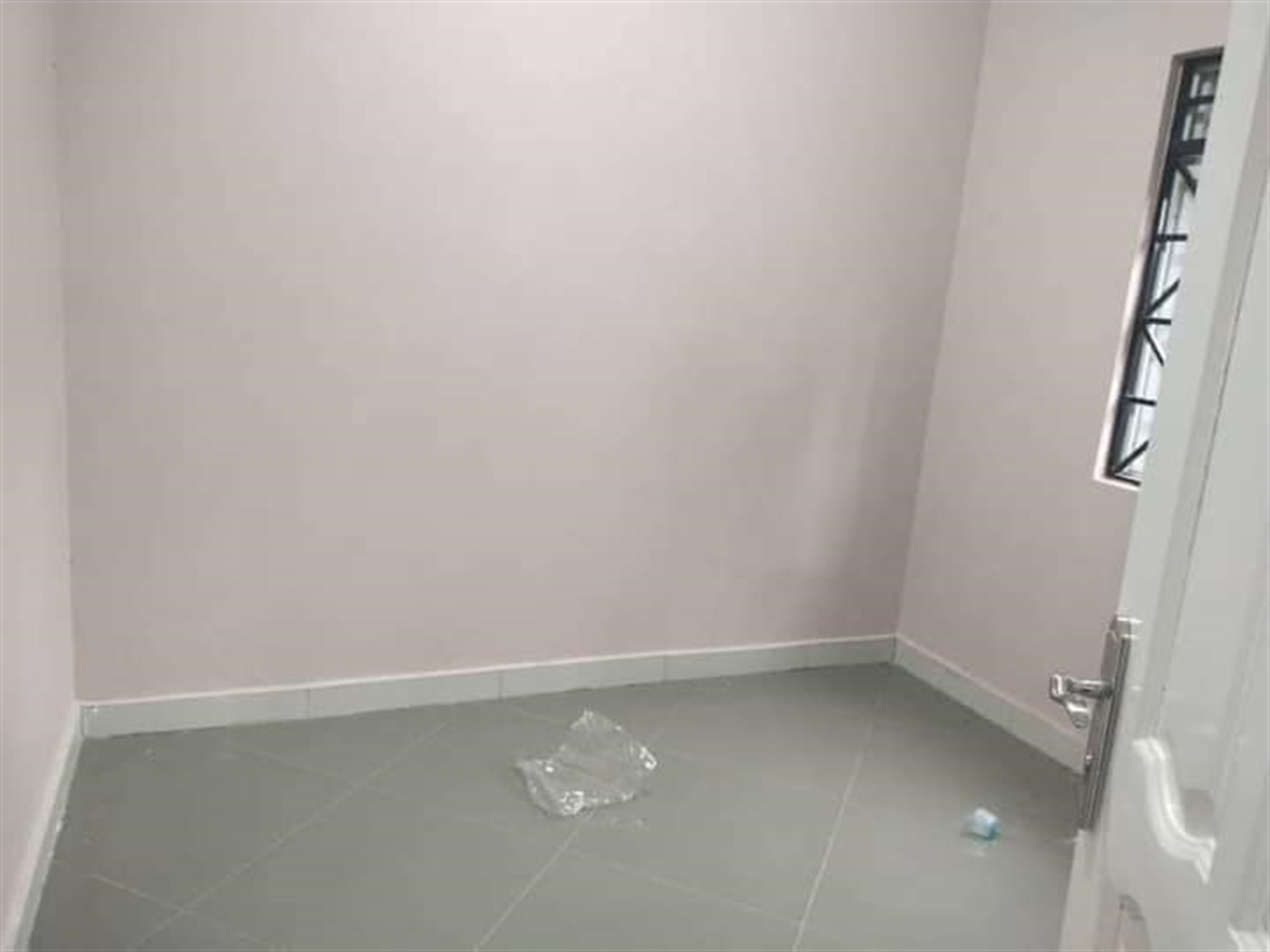 4 bedroom Vacation rental for rent in Kira Wakiso Uganda