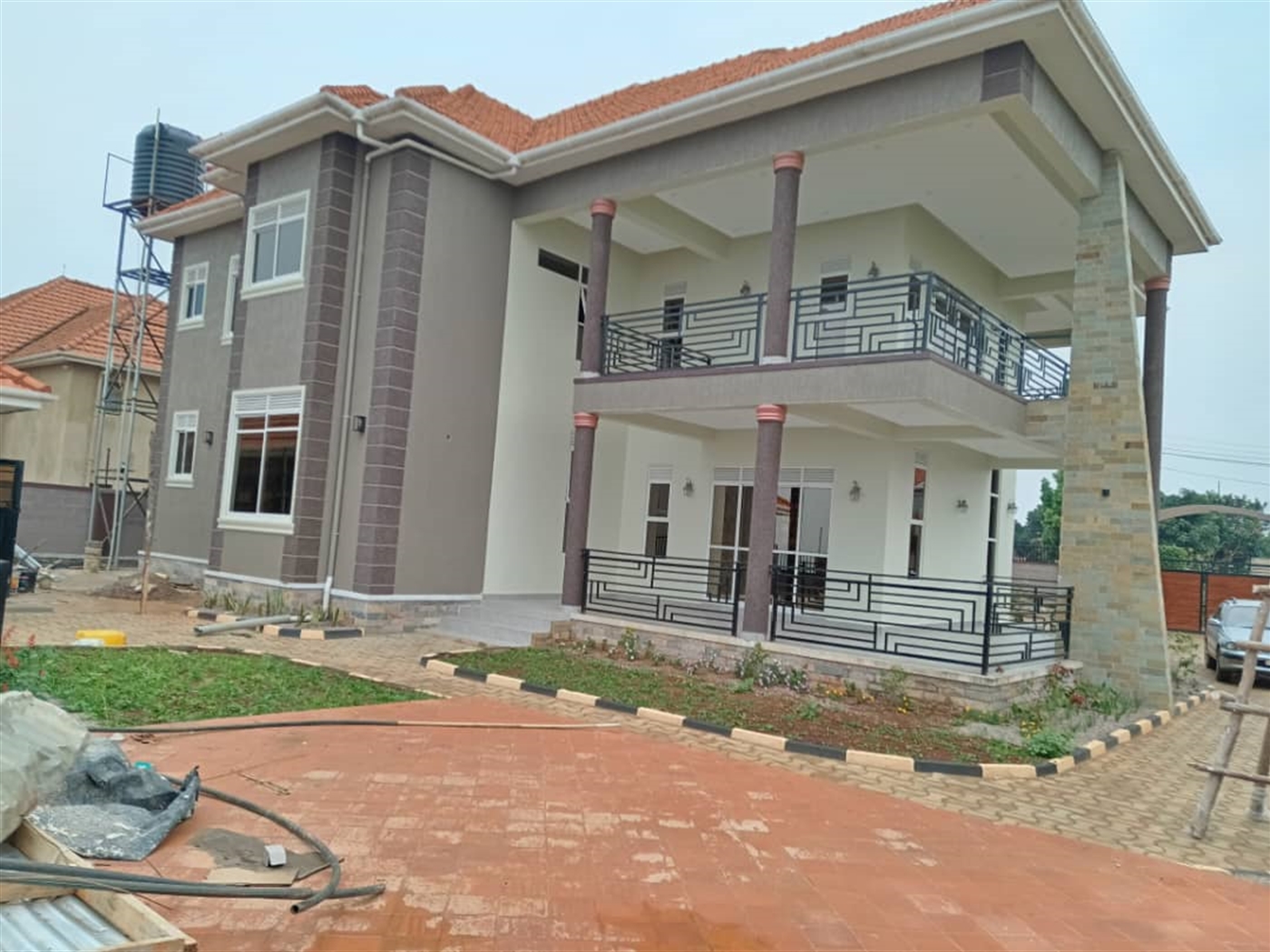 5 bedroom Storeyed house for sale in Akright Wakiso Uganda