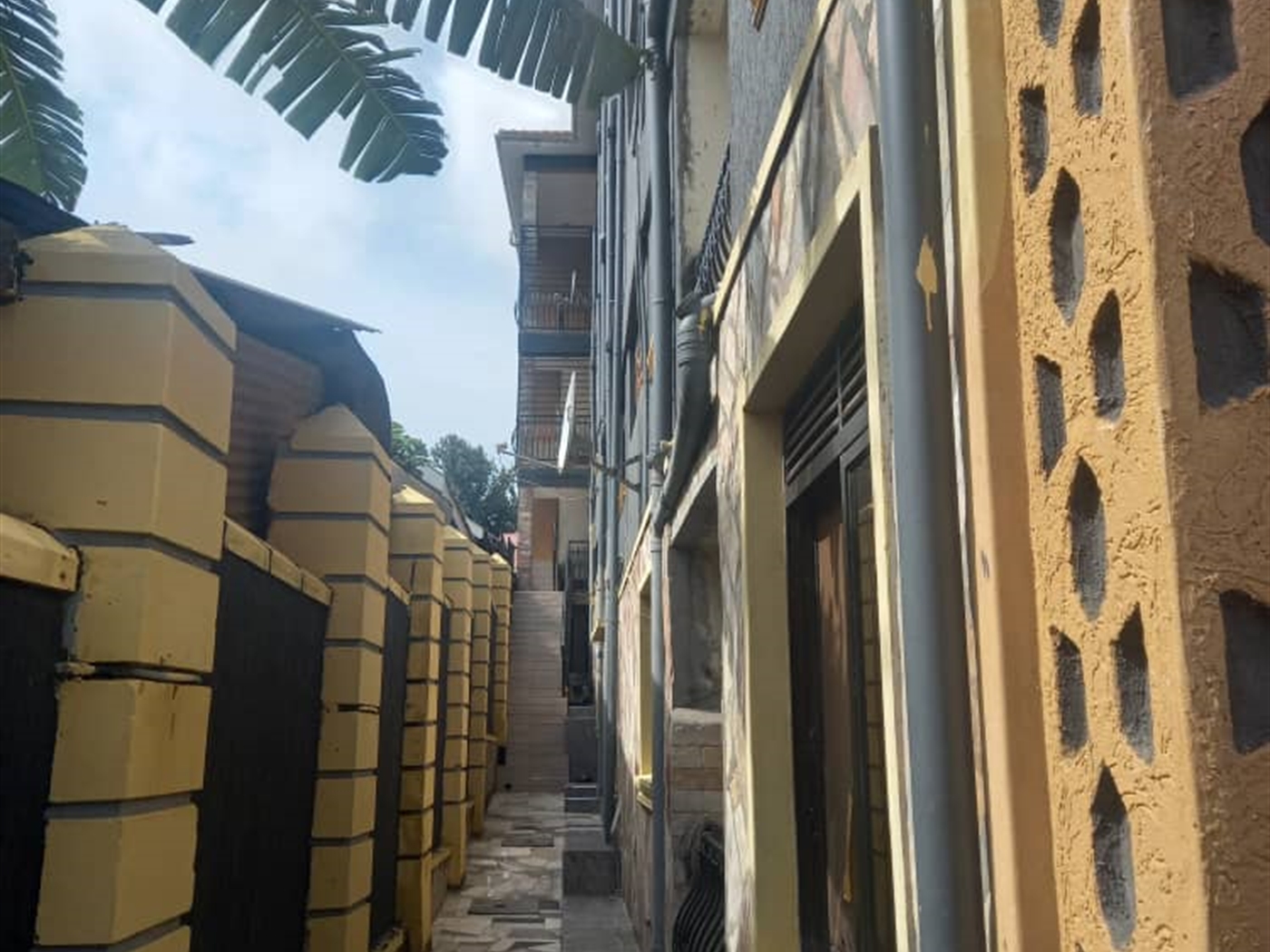 2 bedroom Apartment for sale in Kansanga Kampala Uganda