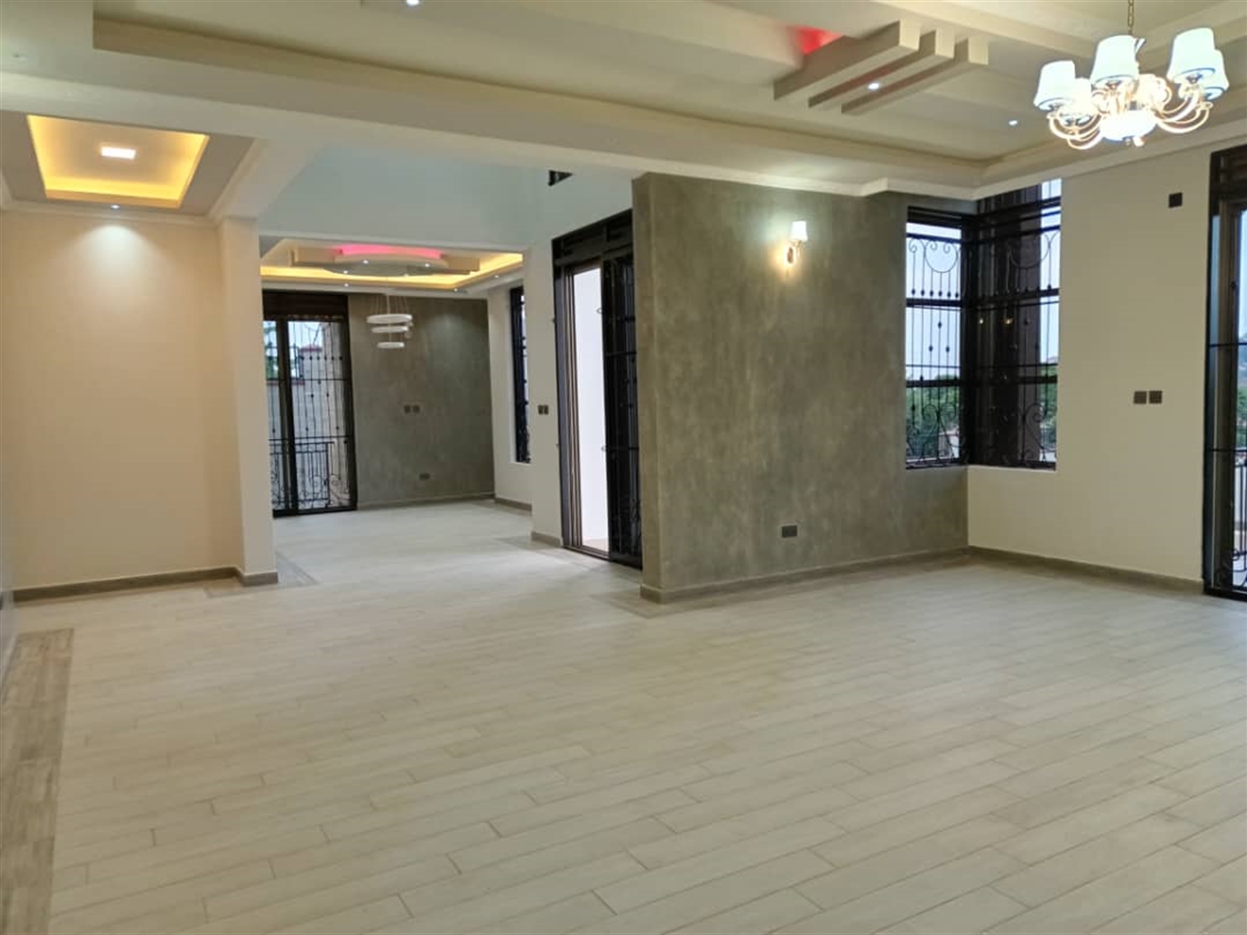 5 bedroom Storeyed house for sale in Akright Wakiso Uganda