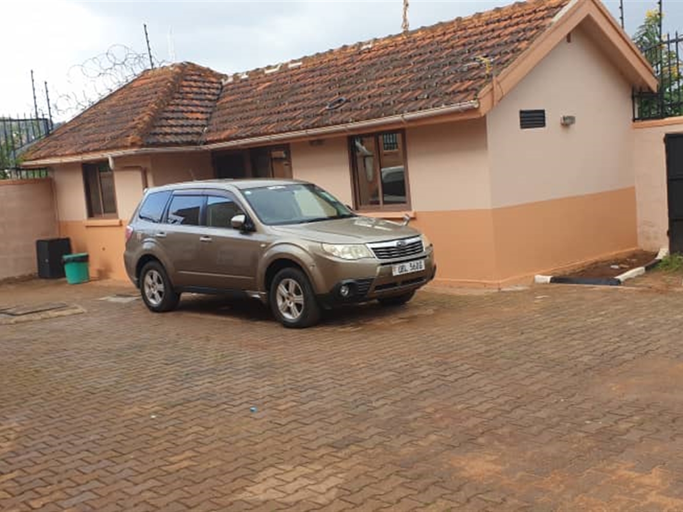 3 bedroom Apartment for sale in Bugoloobi Kampala Uganda