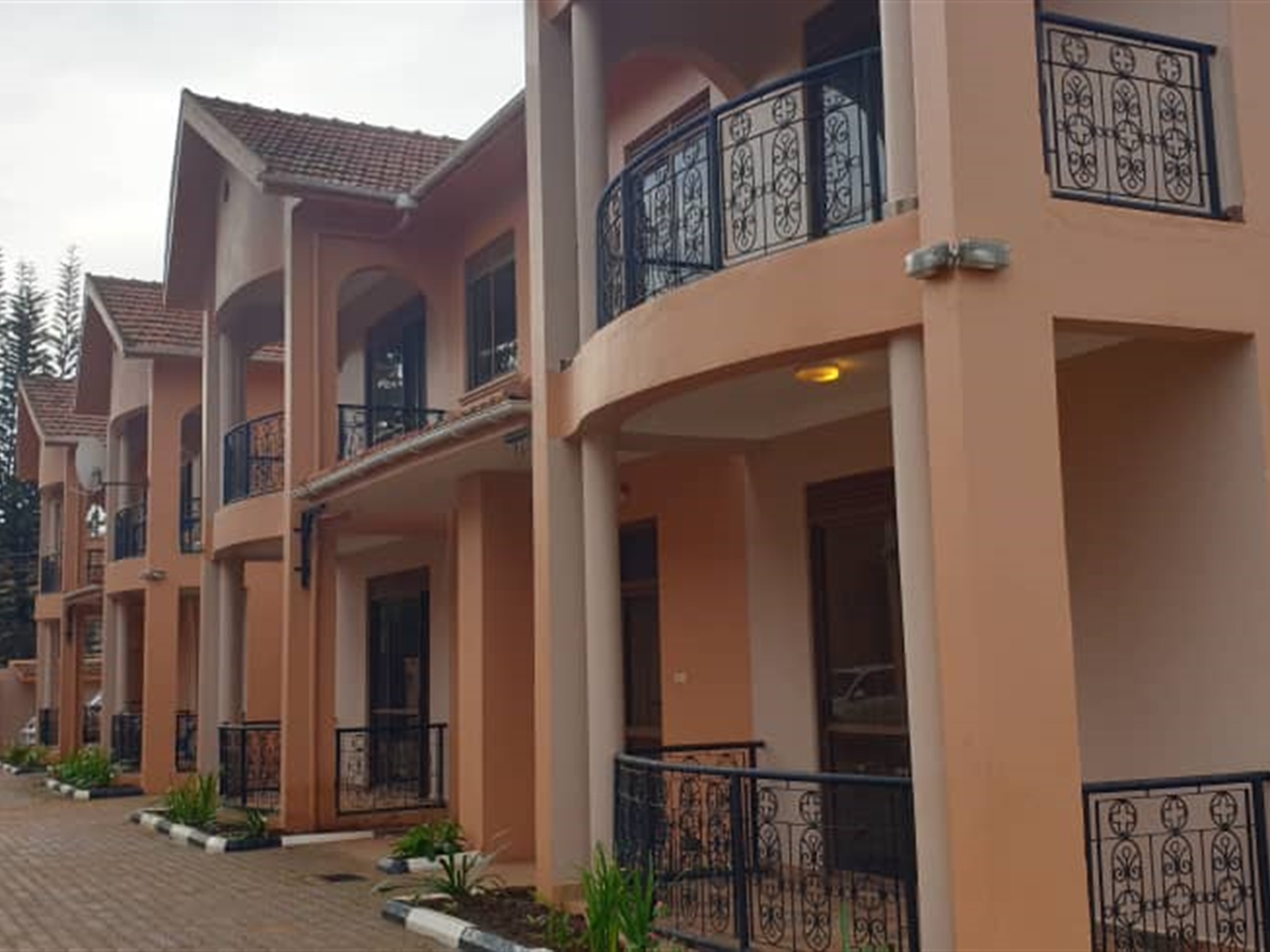 3 bedroom Apartment for sale in Bugoloobi Kampala ...