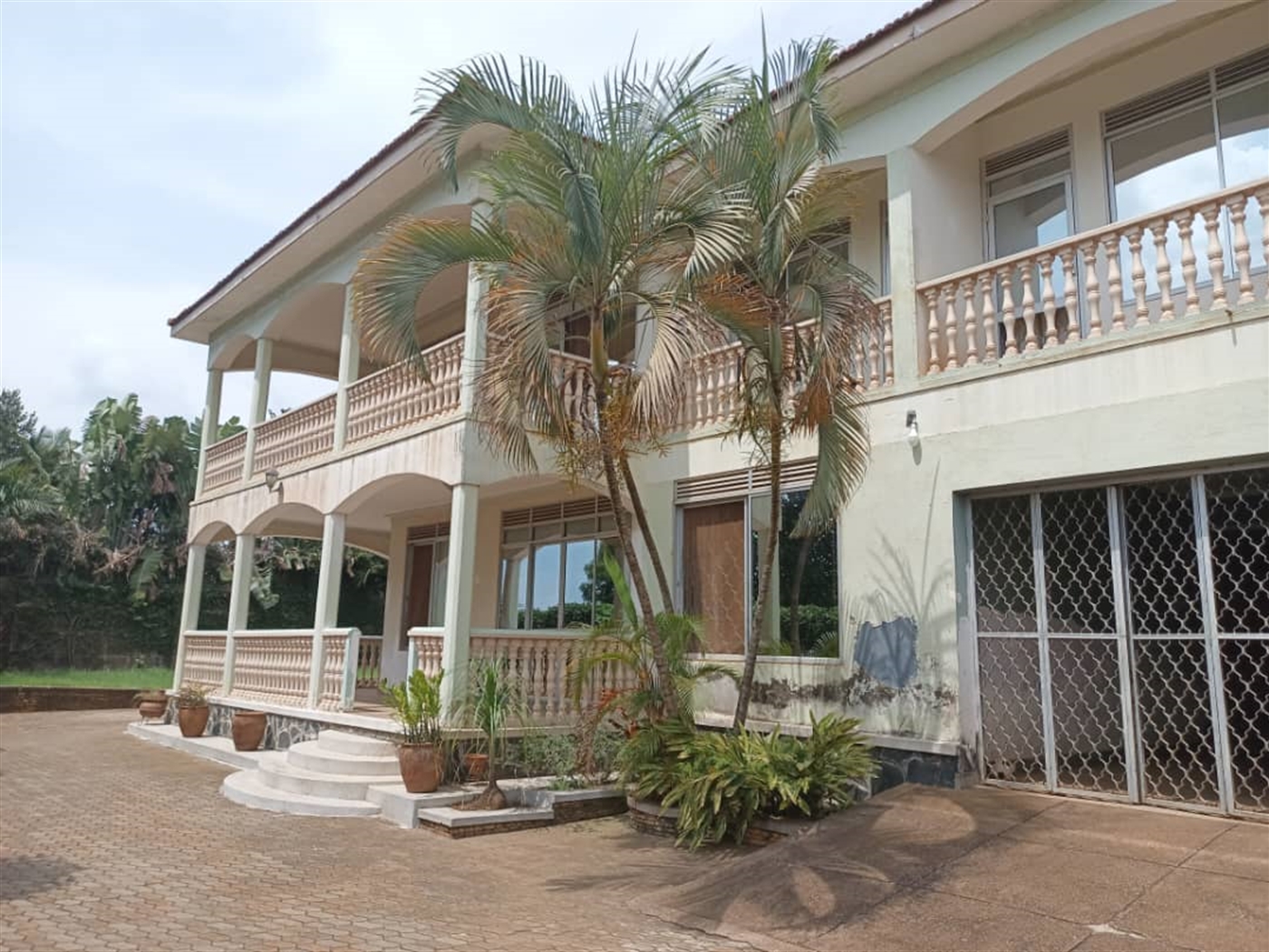 6 bedroom Storeyed house for sale in Bbunga Kampa...