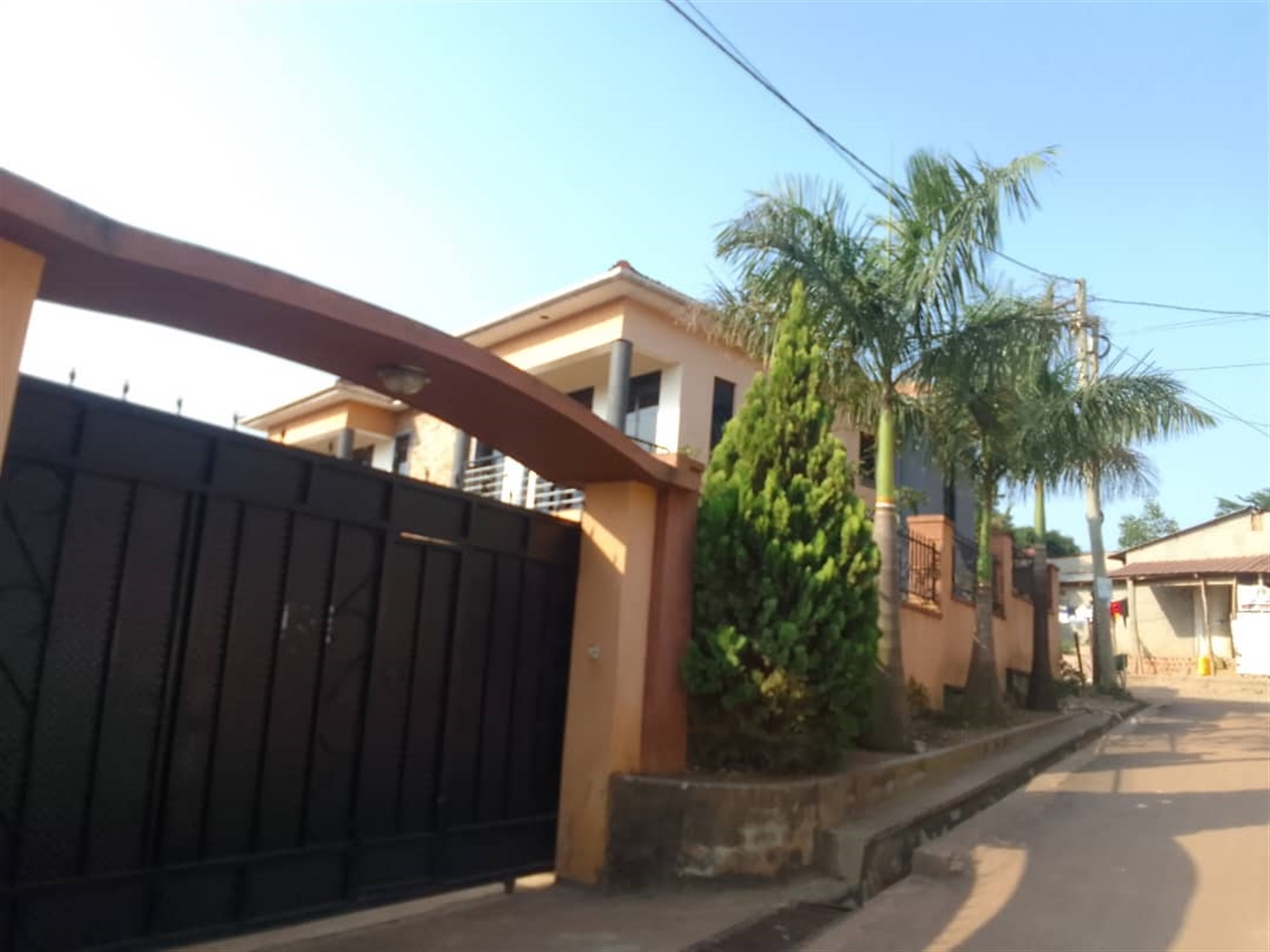 4 bedroom Apartment for rent in Bulindo Wakiso Uganda