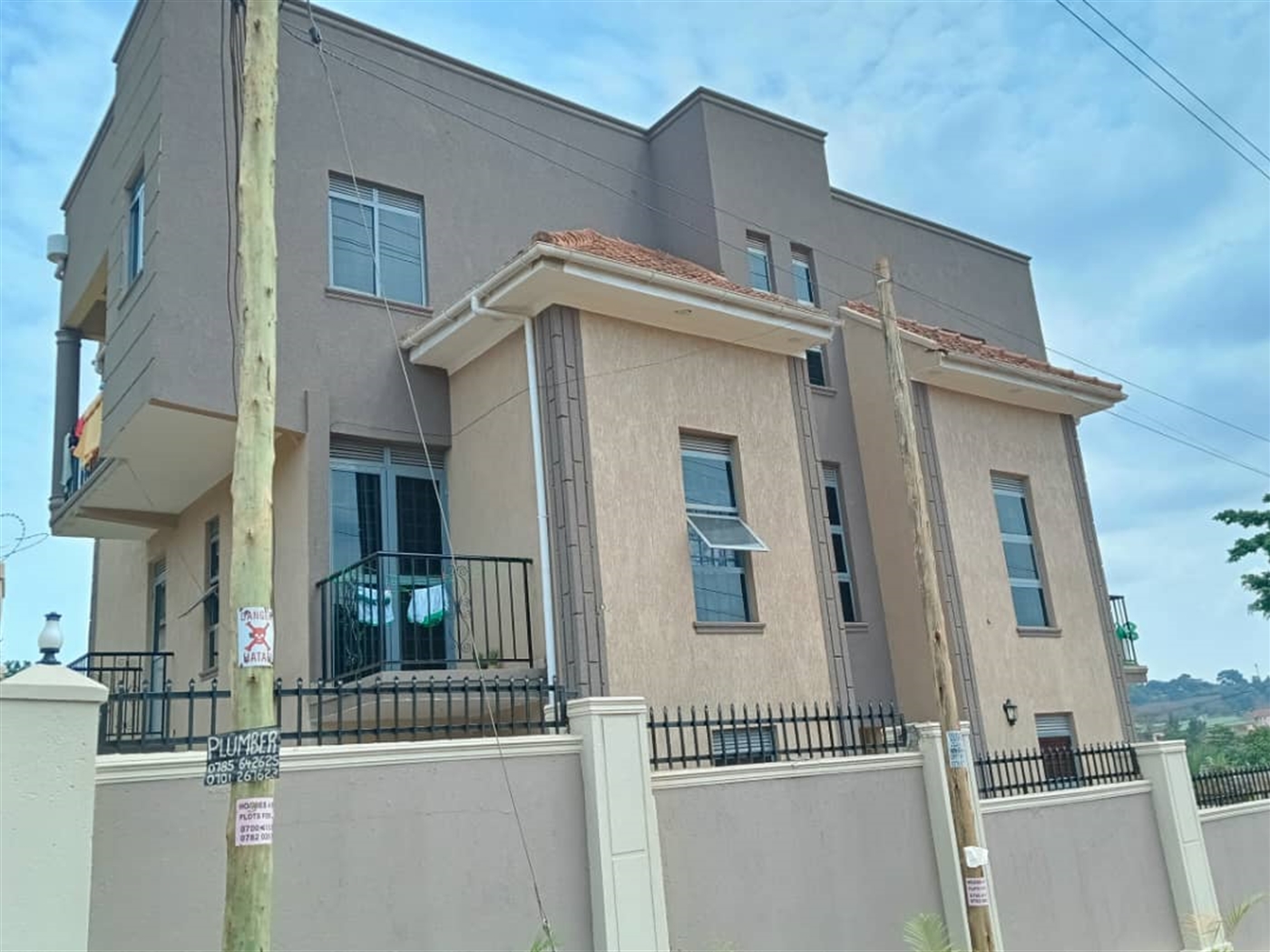  bedroom Apartment for sale in Naalya Wakiso Uganda