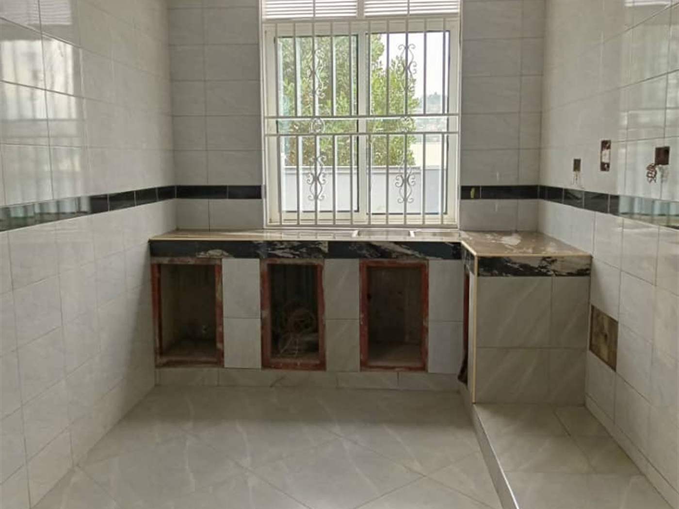 3 bedroom Storeyed house for sale in Bweyakajjansi Wakiso Uganda
