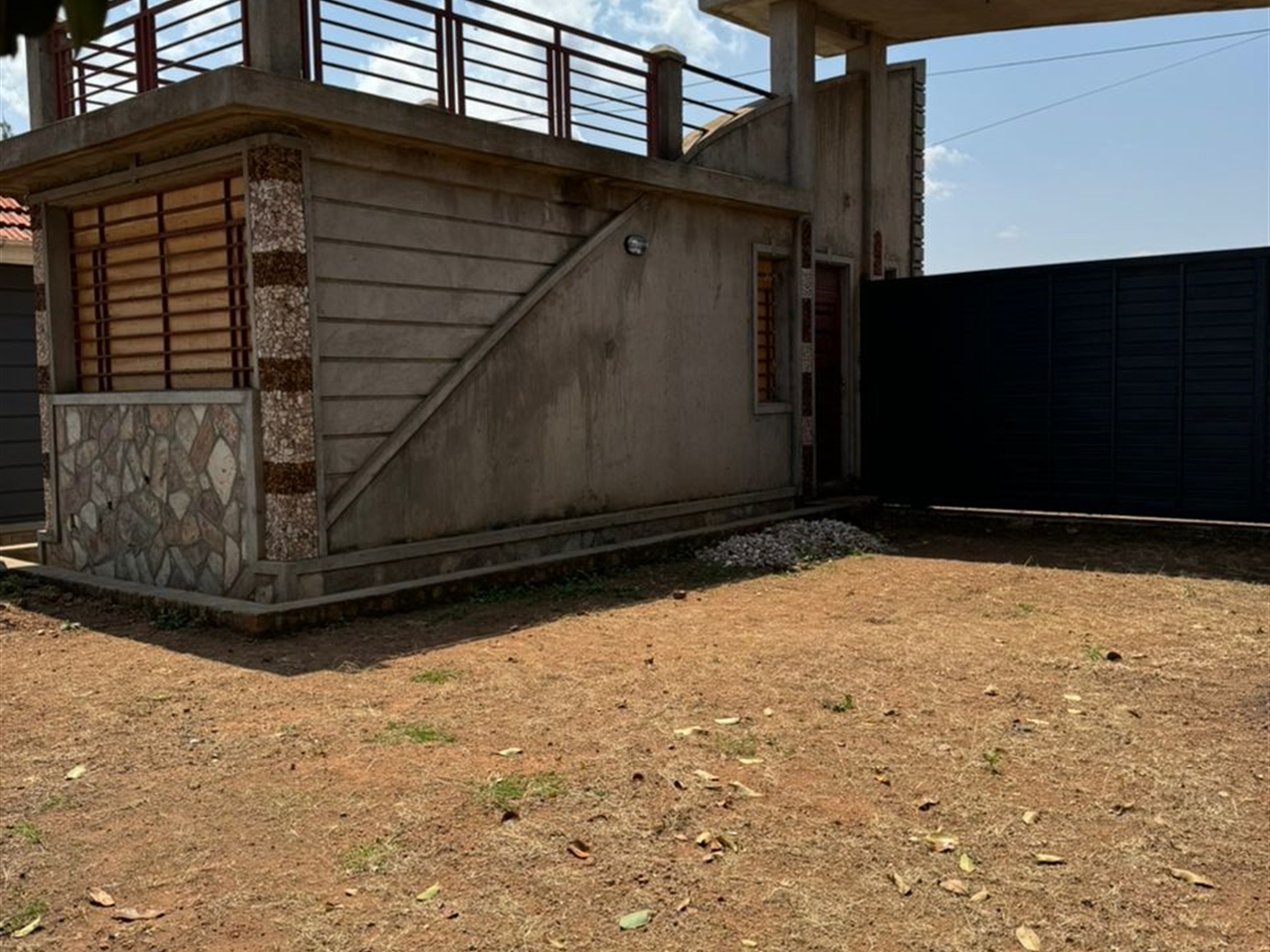 4 bedroom Bungalow for sale in Seguku Wakiso Uganda